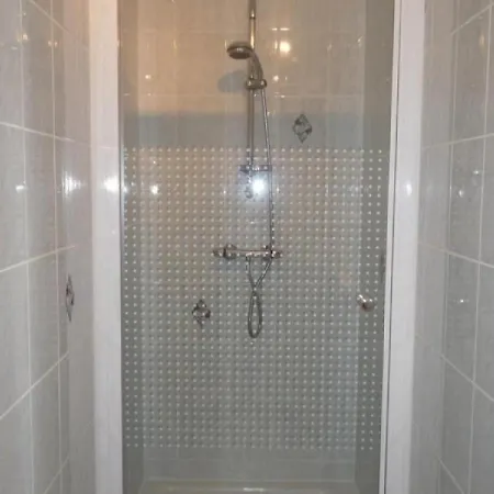 Izon, 2 Pièces, 2 Personnes - Fr-1-440-185 *