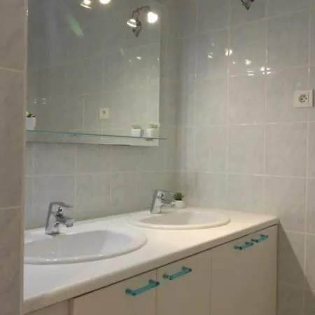 Casa vacanze Izon, 2 Pièces, 2 Personnes - Fr-1-440-185 Izon